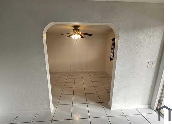 2nd image of 14216 SW 283rd St