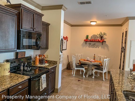4th image of 1128 SW 6th Ave #11465312