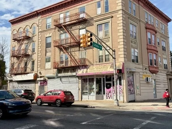 289 S Orange Ave, Newark, NJ 07103