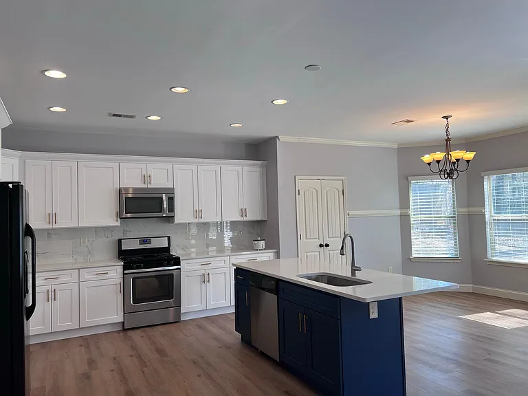 3453 Fallen Oak Dr — Photo 4