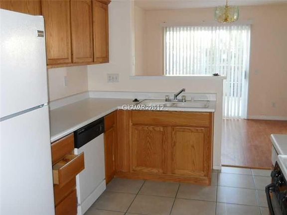 5th image of 3959 Starfield Ln