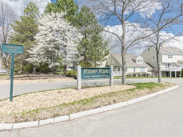 33 Abington Rd #33, Danvers, MA 01923