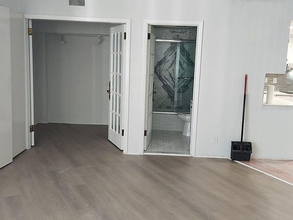 2nd image of 3700 Galt Ocean Dr APT 1702