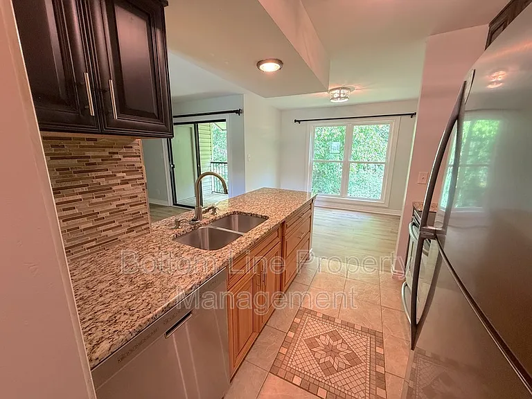 11049 Cedar View Rd — Photo 8