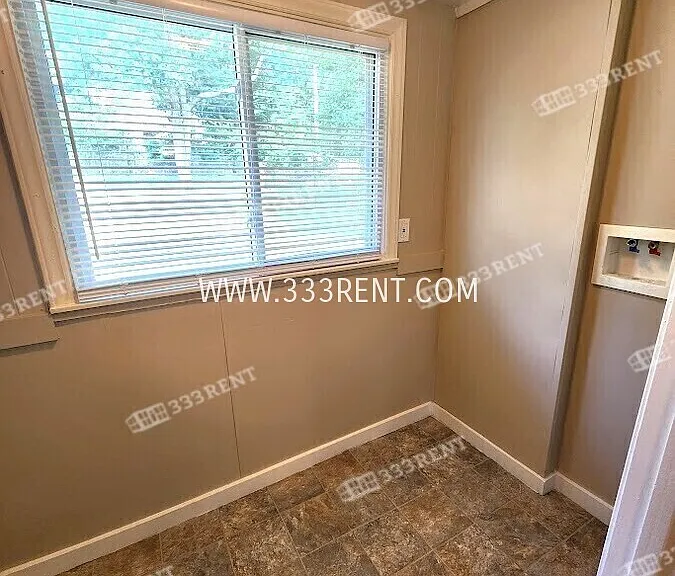 9112 McGee St — Photo 11