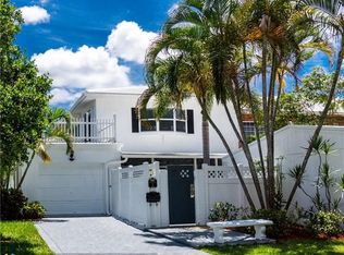 2 Heathcote Rd, Wilton Manors, FL 33305