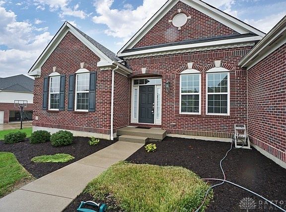 2nd image of 5110 Oak Brook Dr