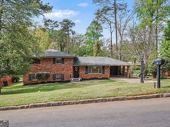 4th image of 2257 Colleen Ct