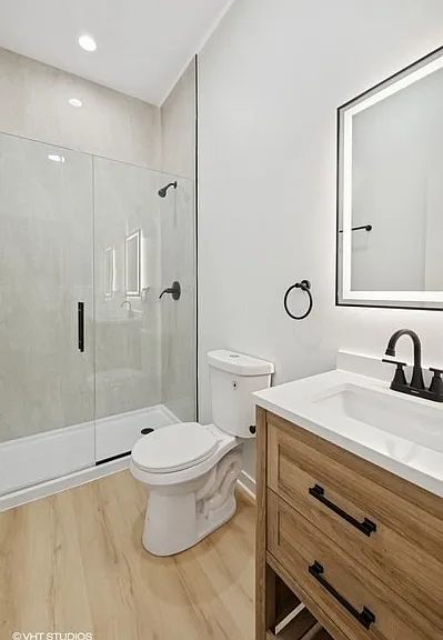 1056 N Central Park Ave #2 — Photo 3