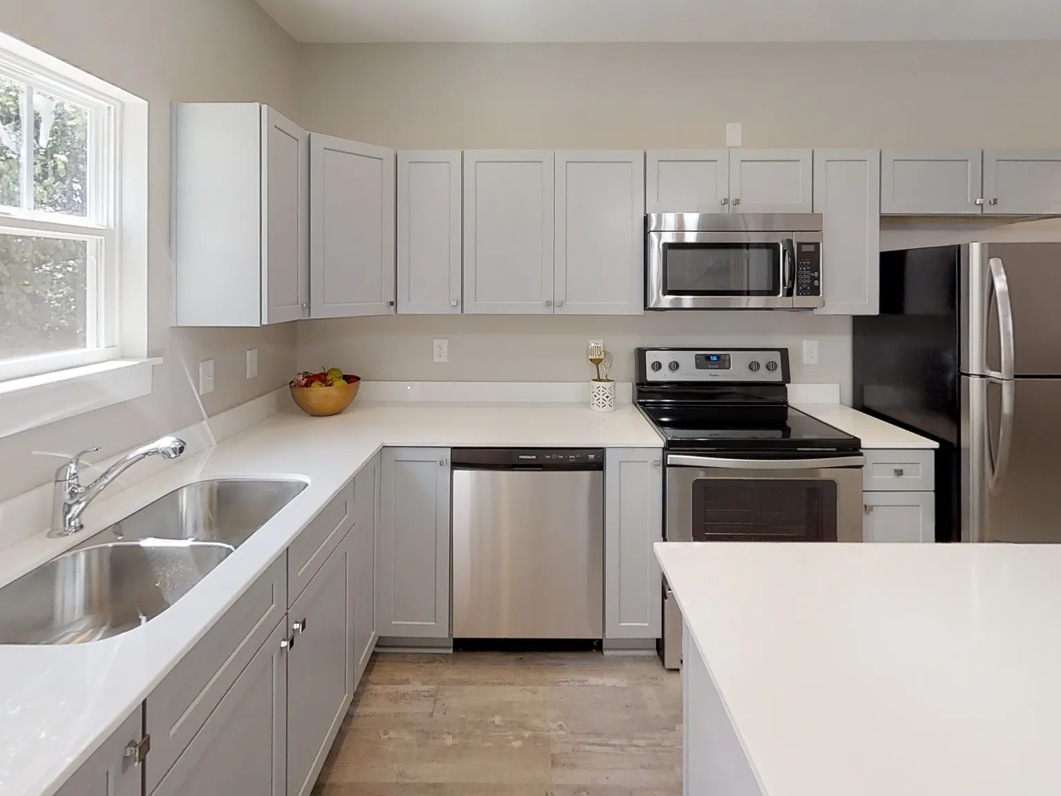 Magnolia Heights — Photo 2