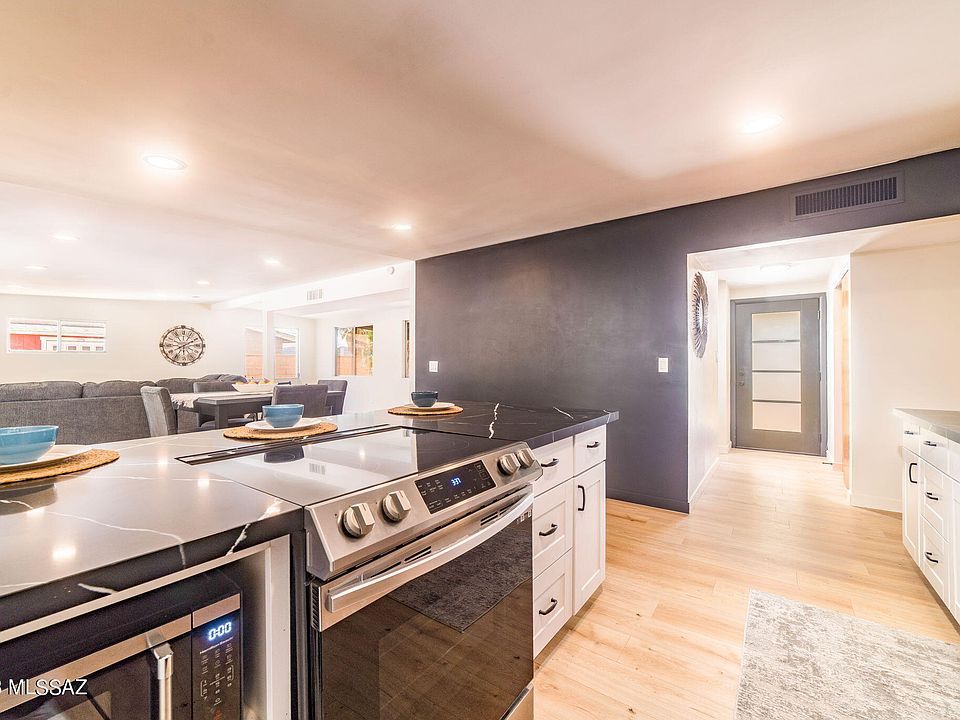 1st image of 6470 N Avenida Pina