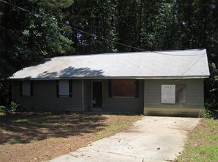 15 Haver Dr, Jonesboro, GA