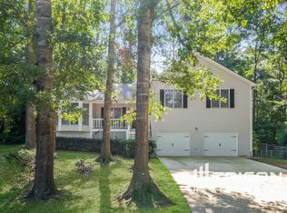 91 Stratford Dr, Douglasville, GA 30134