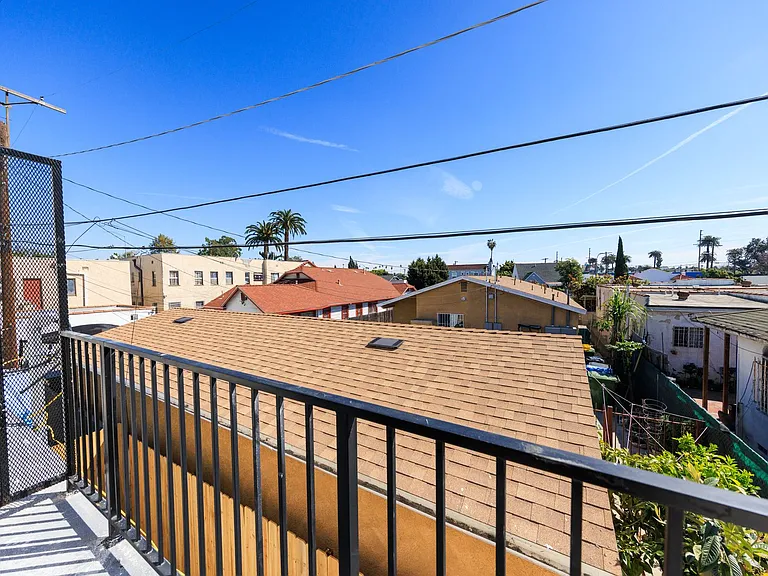 2424 S West View St — Photo 25