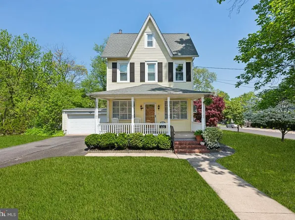 429 Woodlawn Ave, Collingswood, NJ 08108
