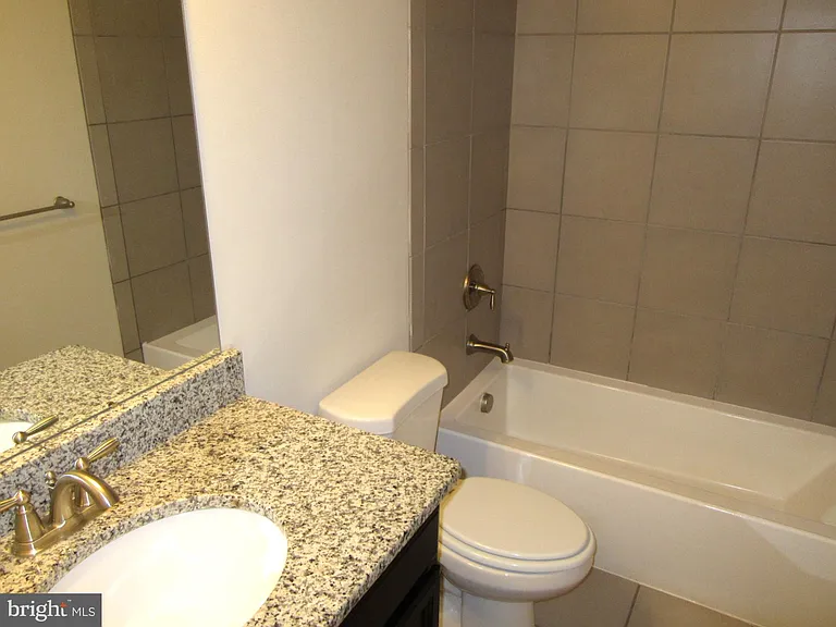 532 Liam Pl — Photo 14