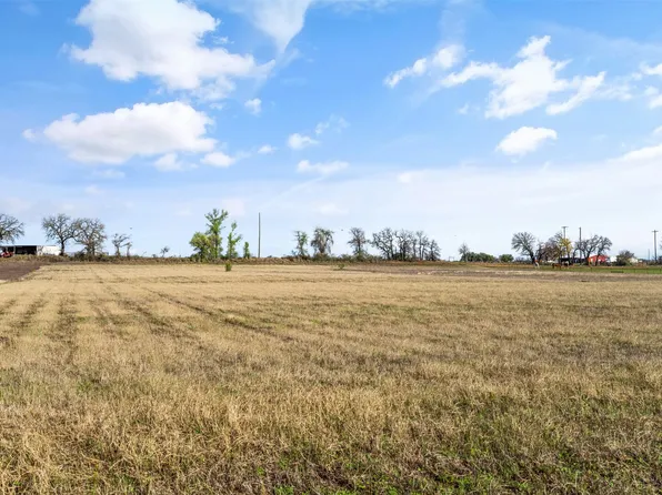 6510 Harkins Ct, Tolar, TX 76476