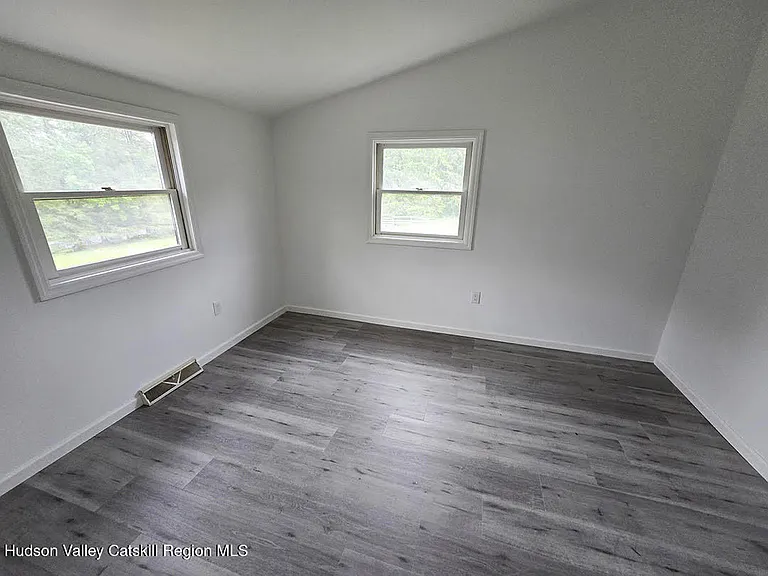 9 Turner Rd — Photo 8