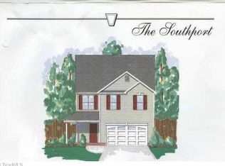 5916 Laurel Creek Dr, Greensboro, NC 27405