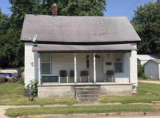 117 S 13th St, Vincennes, IN 47591