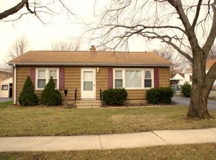 494 N Beverly Ave, Villa Park, IL