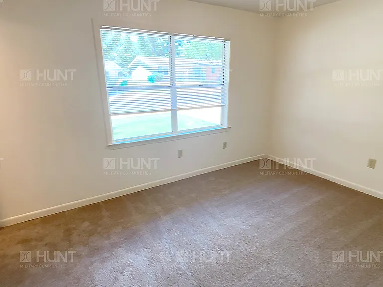 112 Alabama Dr — Photo 7