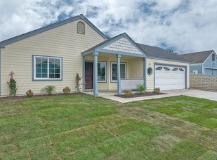 614 Oakleaf Dr, Oceanside, CA 92058