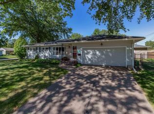 3416 37th St, Rock Island, IL 61201