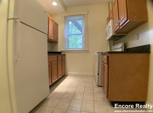 122 Peterborough St, Boston, MA 02215