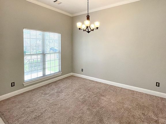 5th image of 281 Dragonfly Dr