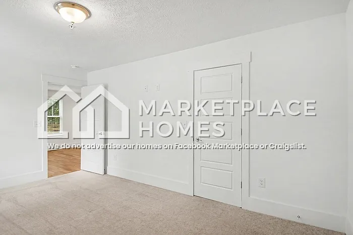 211 Briar Rd — Photo 23