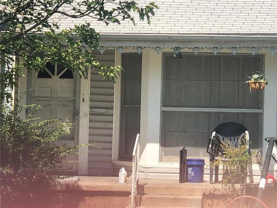 2nd image of 3108 Barrett Pl
