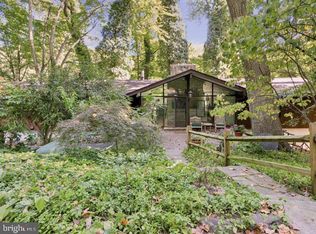 204 Dove Ln, Haverford, PA 19041