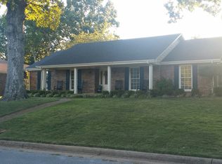 127 Oak Hill Dr, Florence, AL 35633