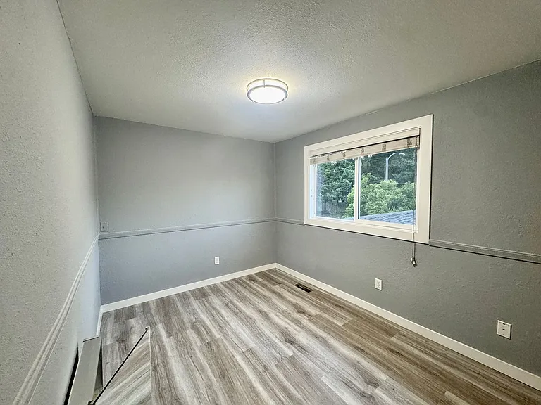 916 207th Pl SE #A — Photo 10