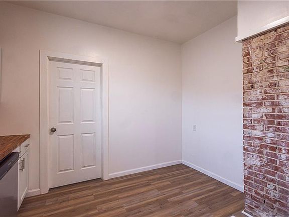 4th image of 2130 E 24th St