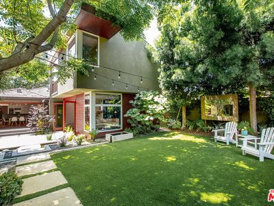 3586 Ocean View Ave, Los Angeles, CA, 90066