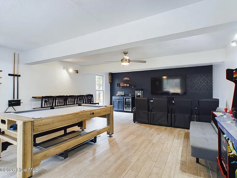 1121 Barkentine Dr — Photo 24