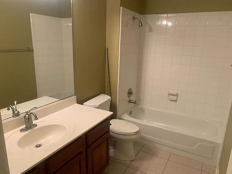 4410 Shavano Cross — Photo 11