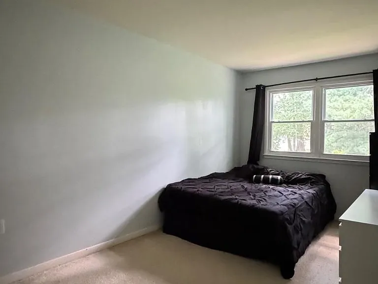 14582 Earlham Ct — Photo 12