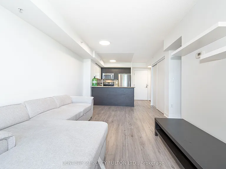 5740 Yonge St #205 — Photo 17