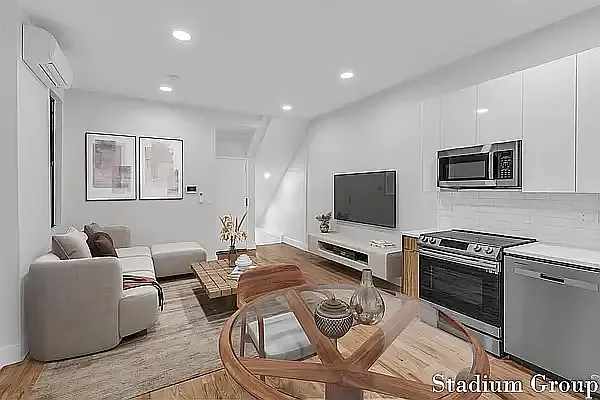 176 Utica Ave #G1 — Photo 2