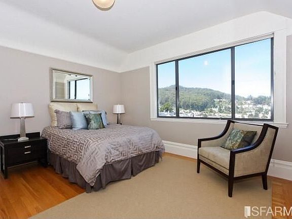 4th image of 271 Downey St