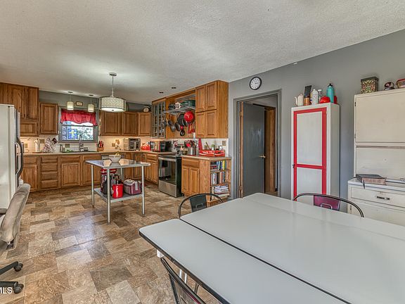 15th image of this home