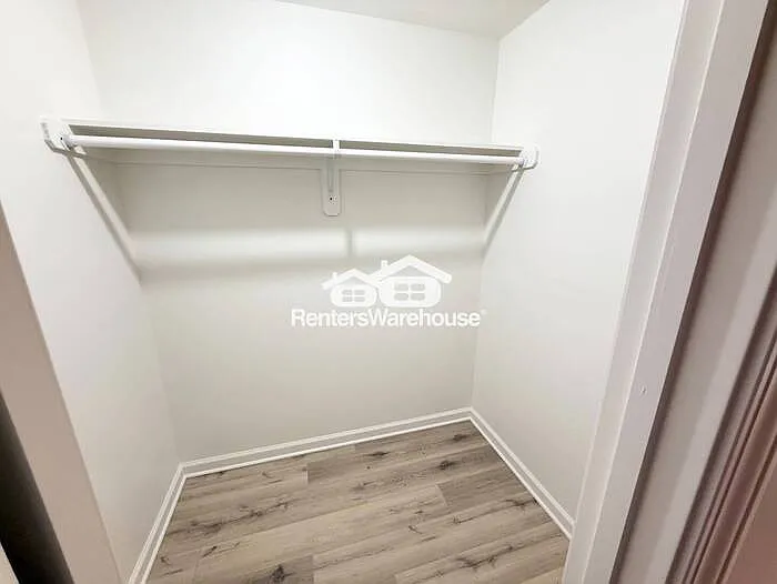 6907 Floyd St — Photo 17