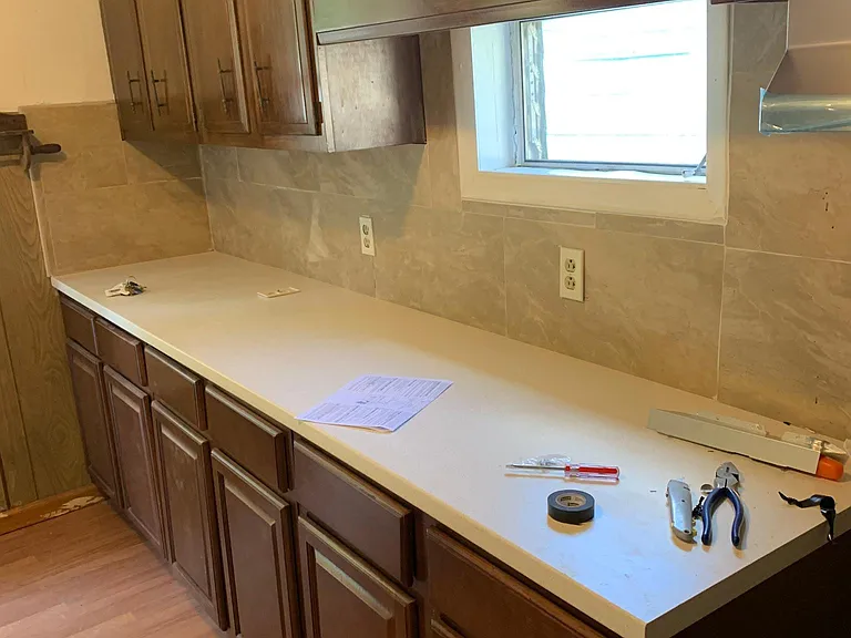 833 W Liberty St — Photo 8