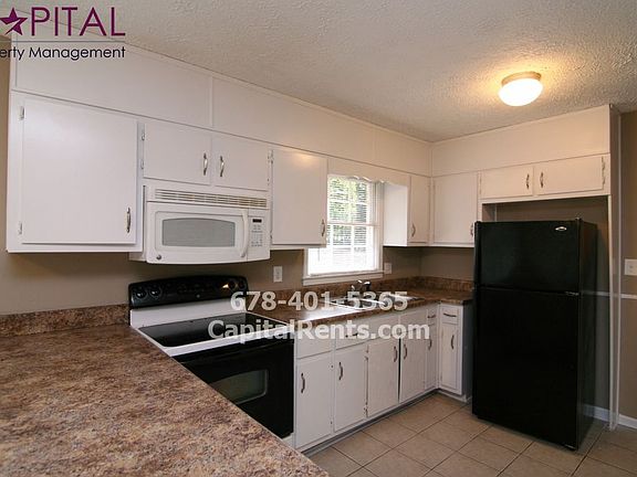 4th image of 1617 Pendley Dr