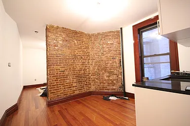 Rented by Dynamik Realty