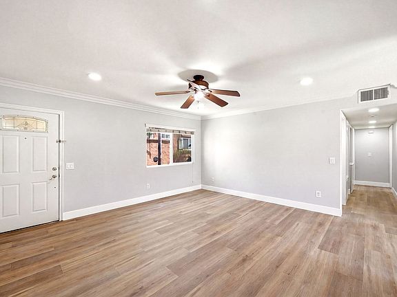 2nd image of 1000 S Mollison Ave S #3