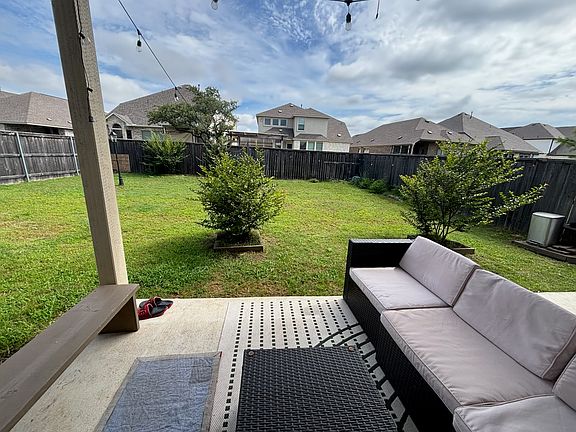 2nd image of 2217 Nates Pl
